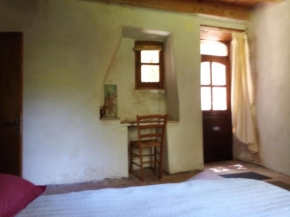 Mas Des Nabieres Bed & Breakfast Saint-Martial  Eksteriør bilde