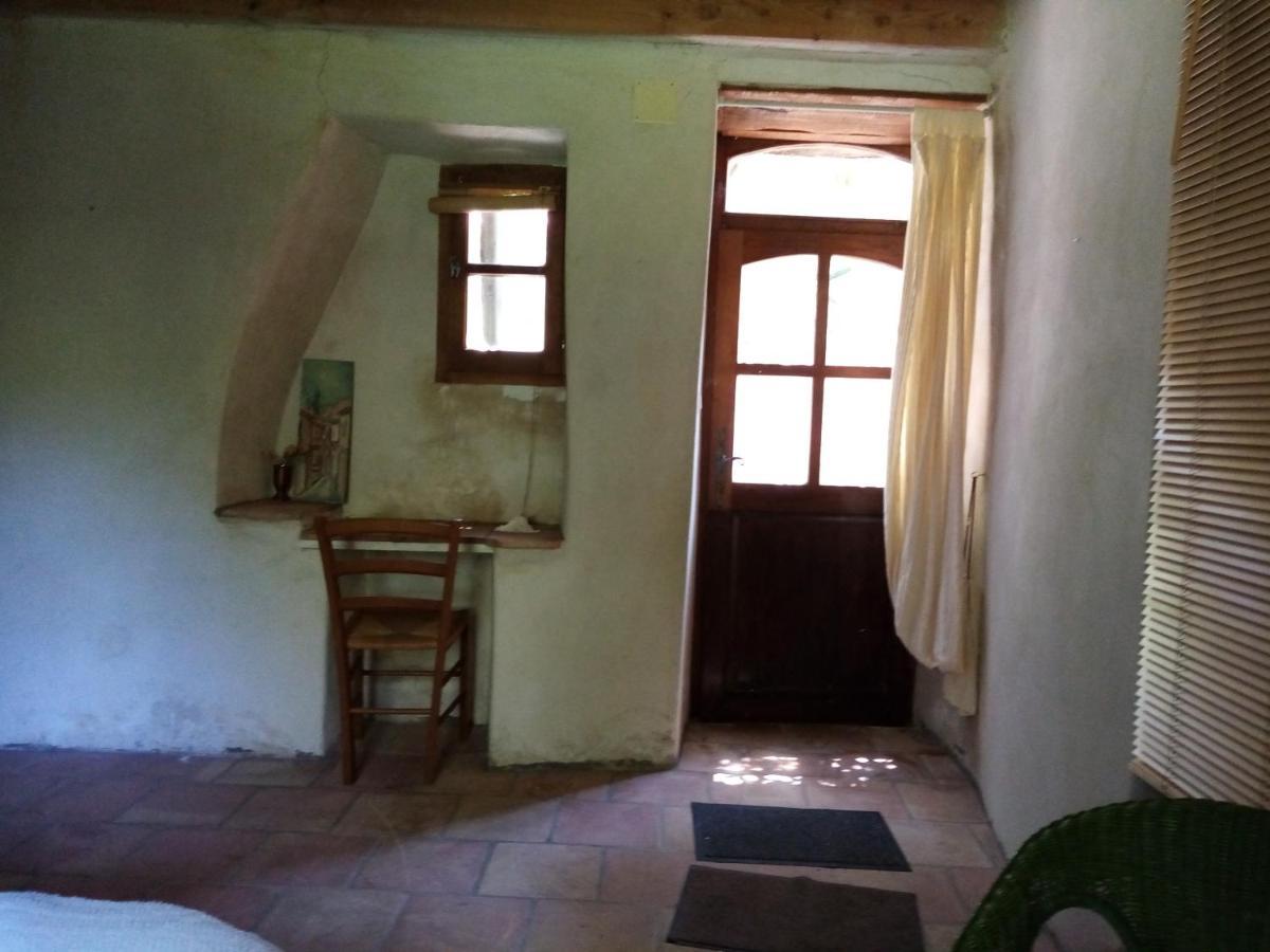 Mas Des Nabieres Bed & Breakfast Saint-Martial  Eksteriør bilde